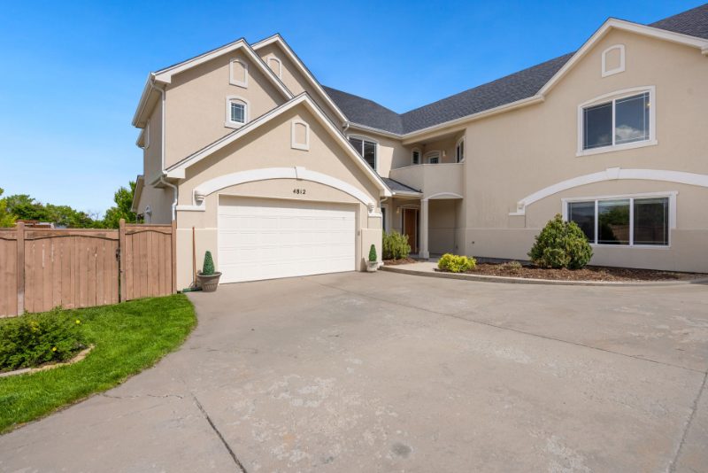 Garage Door Installation services in Gorham, Maine